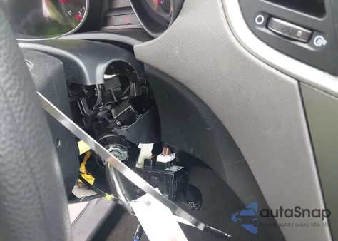 2016 Hyundai Santa Fe Sport 2.4L из США, поврежденный, VIN 5XYZUDLB4GG372753